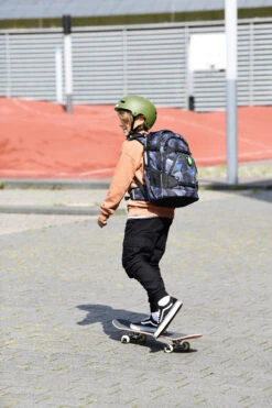 Schulrucksack Coocazoo MATE, Grey Rocks, AGR-Zertifikat -Coocazoo Schulranzen Verkaufsgeschäft 64371