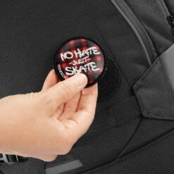 COLOUR UP-Set Coocazoo Street Vibe: Anhänger & Patch 7 COLOUR UP-Set Coocazoo Street Vibe: Anhänger & Patch -Coocazoo Schulranzen Verkaufsgeschäft 77321